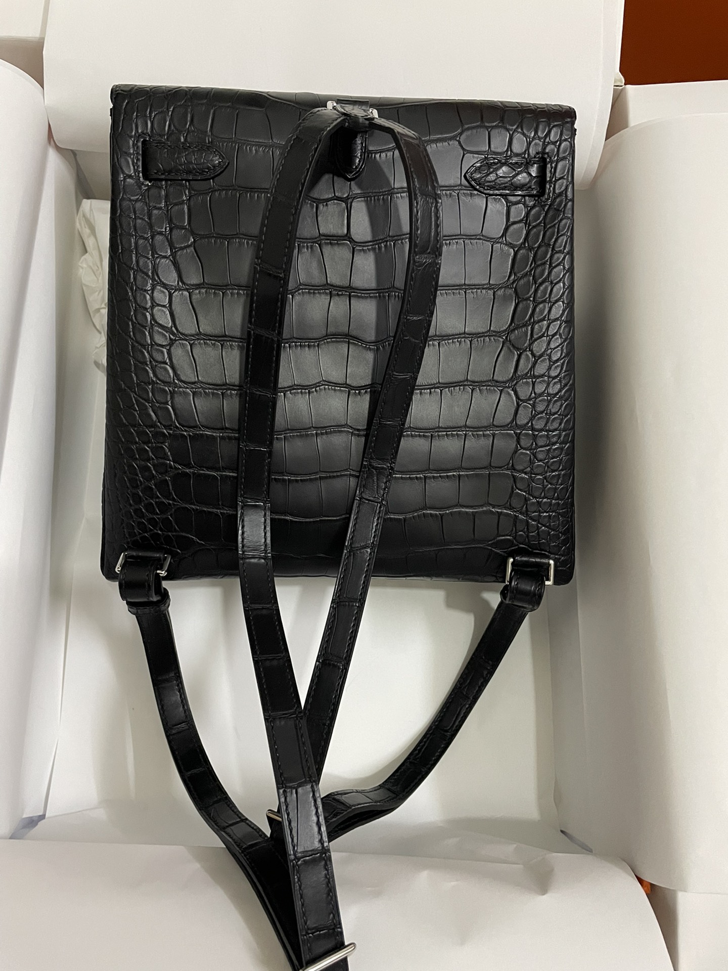 에르메스 켈리 아도 백팩 악어가죽 은장 블랙